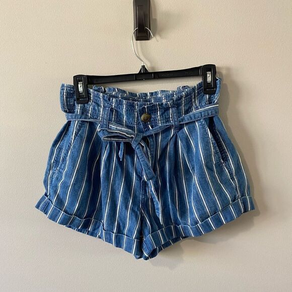 American Eagle Women Blue Super High-Waisted Striped Paperbag Short - Picture 5 of 12